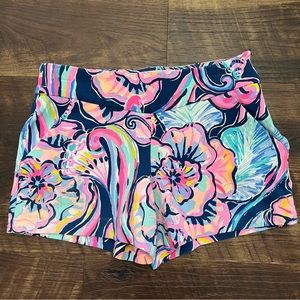 Lilly Pulitzer 4” Makenna bright blue floral beachy pull on knit shorts 0 *read